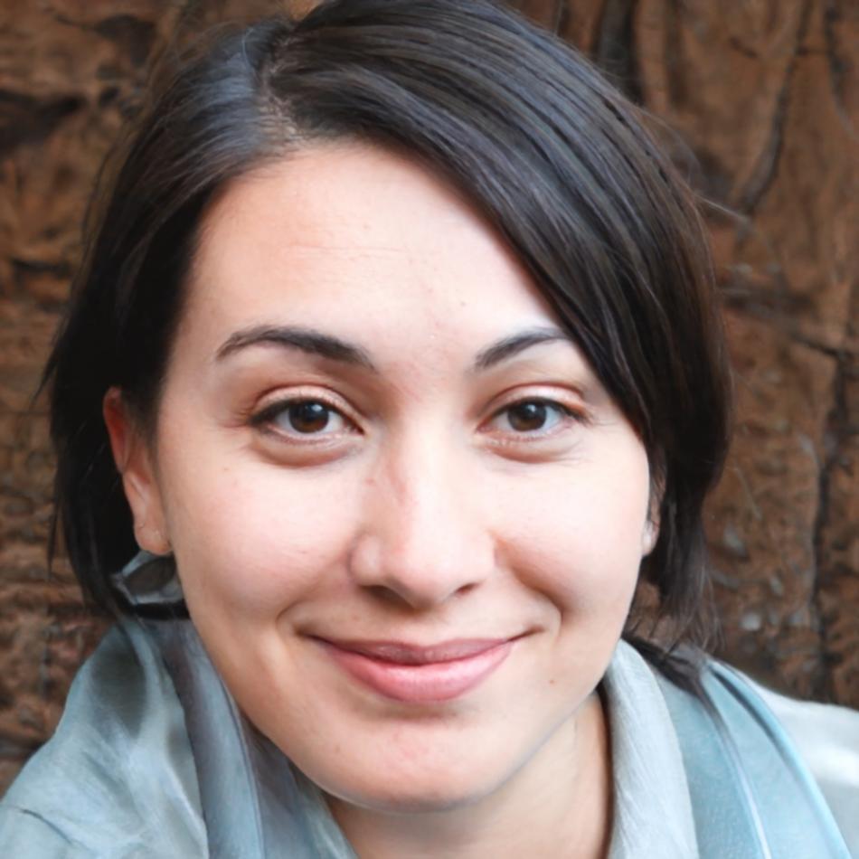 Elena Martínez, directora del programa de educación financiera